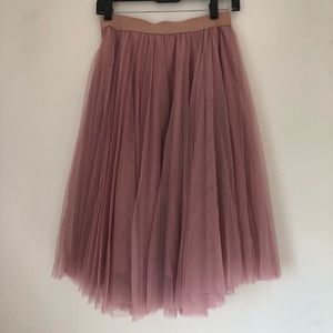 Pink tulle midi skirt